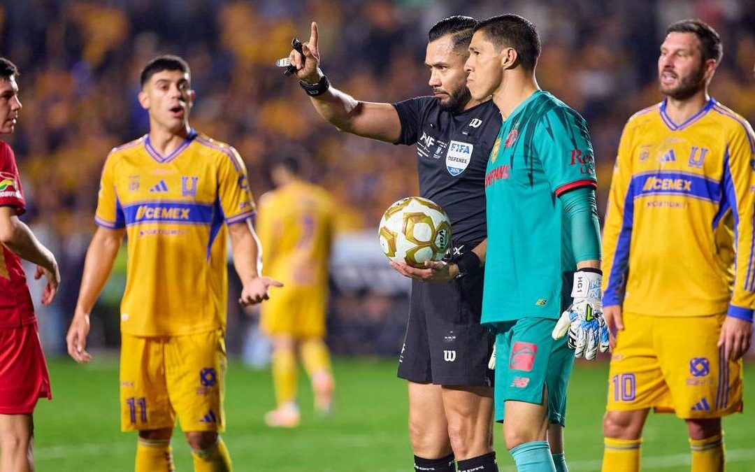 Tigres y el Controvertido Arbitraje: ¿Se Debió Dar un Penal a Toluca?
