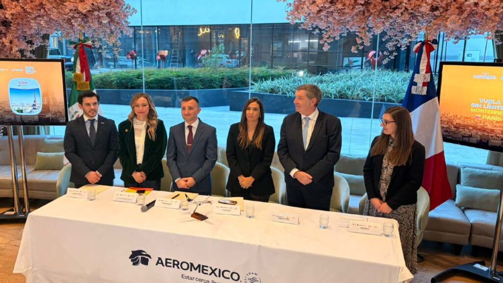 Aeroméxico Lanza Vuelo Directo de Monterrey a París: Comienza en Abril de 2026