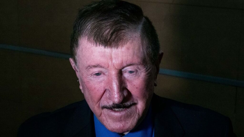 Germán Lizárraga Cumple Su Sueño al Cantar a la Virgen de Guadalupe en la Basílica