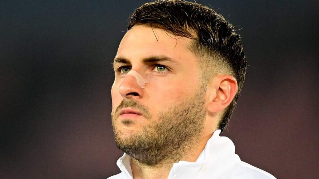 Milan Aumenta la Competencia: Podría Incorporar un Goleador Argentino para Presionar a Santiago Gimenez