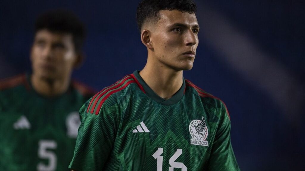 Santos Laguna se Refuerza con Jugador Repatriado: Seleccionado Mexicano de Éxito en Europa