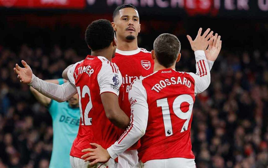 Arsenal Triunfa con Dificultades ante el Wolverhampton en la Premier League