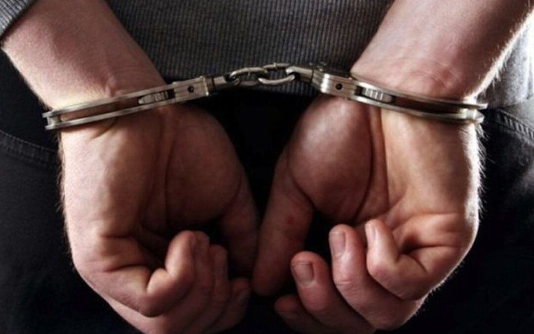 Detención de Jesús Gabriel Pérez por Desvío de Recursos del Sistema Penitenciario en Sacramento