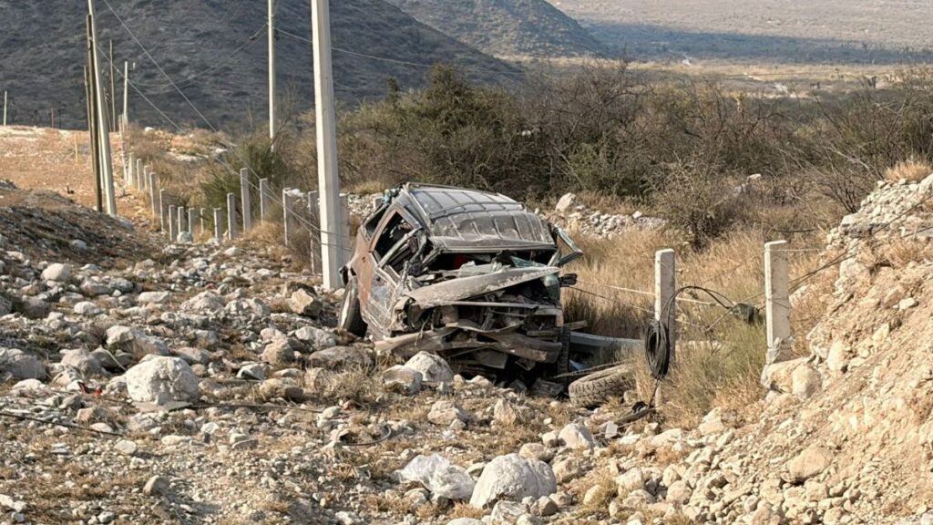Fallecida en Accidente de Tráfico: Fuerte Volcadura en la Carretera Monterrey-Saltillo