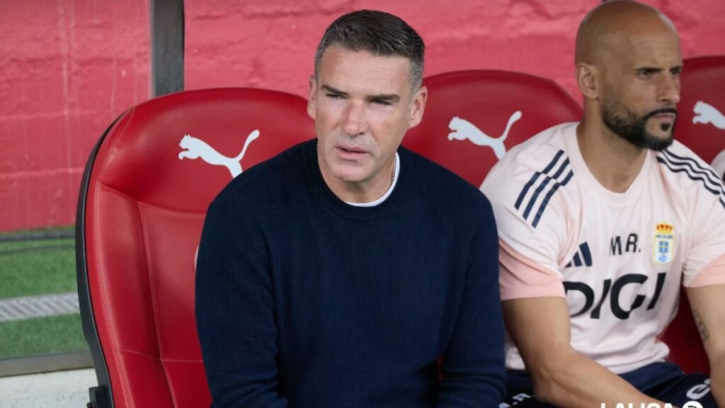 Real Oviedo Despide a Su Entrenador Tras Resultados Negativos