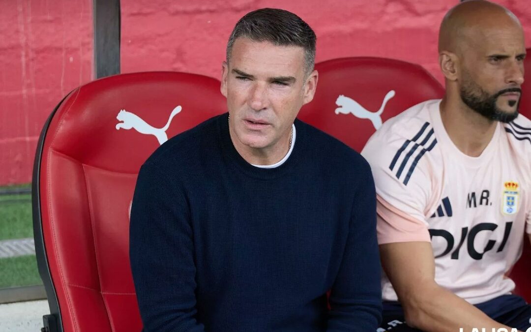 Real Oviedo Despide a Su Entrenador Tras Resultados Negativos