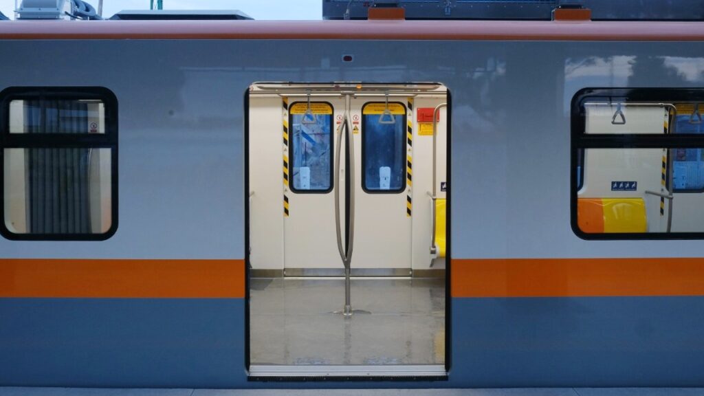 Todo sobre la Hora de Inicio del Servicio de la Línea 4 del Tren Ligero en Guadalajara