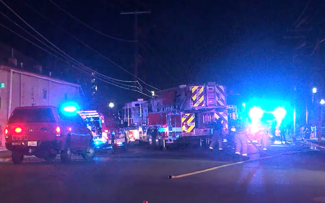 Incendio Intencional en Viviendas de El Paso: Autoridades Inician Investigación