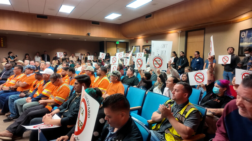 Debate sobre el Centro de Transferencia de Datos en Imperial: La Comunidad se Pronuncia