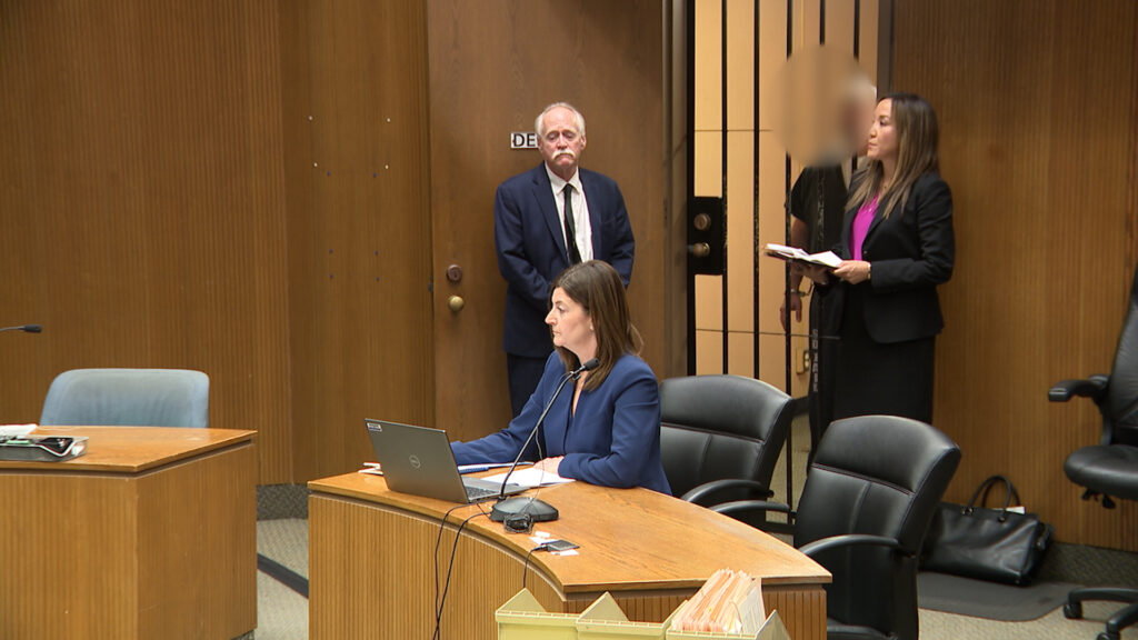 Abuso sexual a menor: Kevin Conover, profesor en El Cajón, se declara no culpable