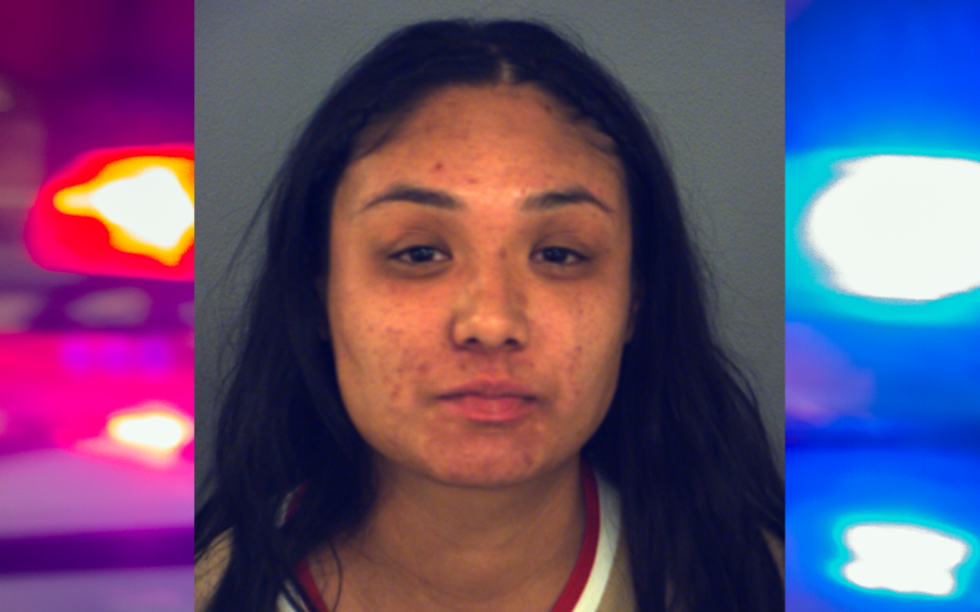Mujer Arrestada por Robo de Camioneta en Fabens, Texas