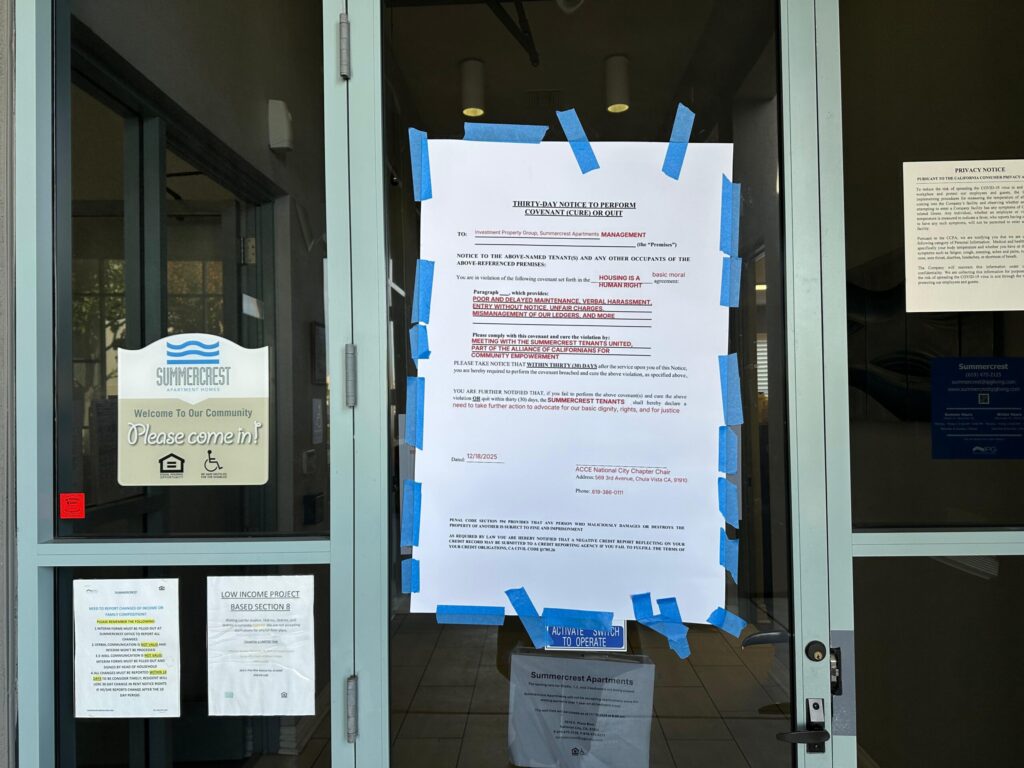 Protestas en National City por Mantenimiento Deficiente y Aumento de Renta en Apartamentos