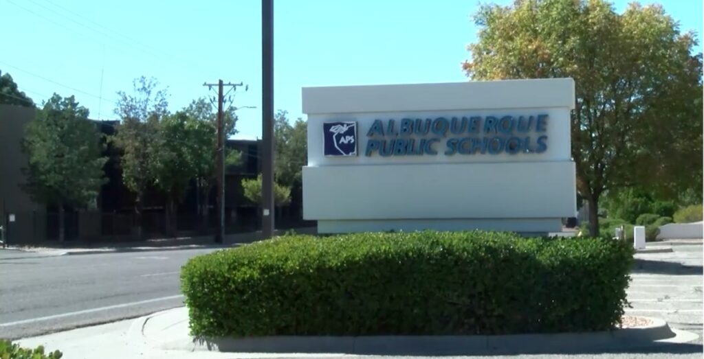 Albuquerque Destina Más de 4 Millones para Tecnología de Detección de Armas en Escuelas