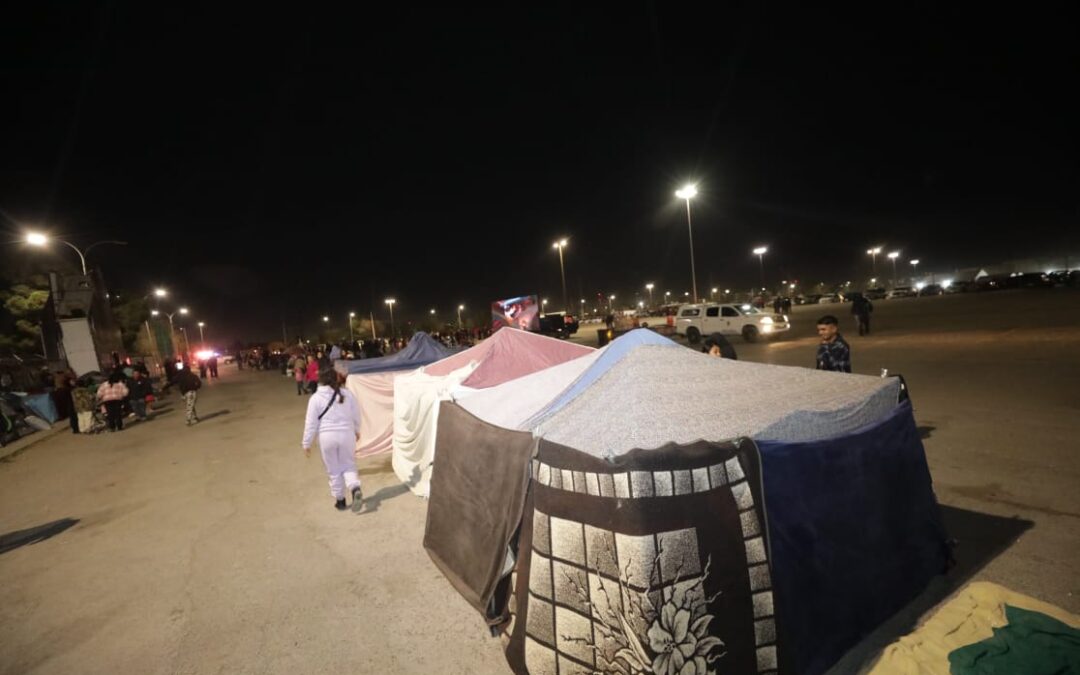 Santa Bombero: Regalos y Sonrisas para Niños en el Parque DIF de Ciudad Juárez