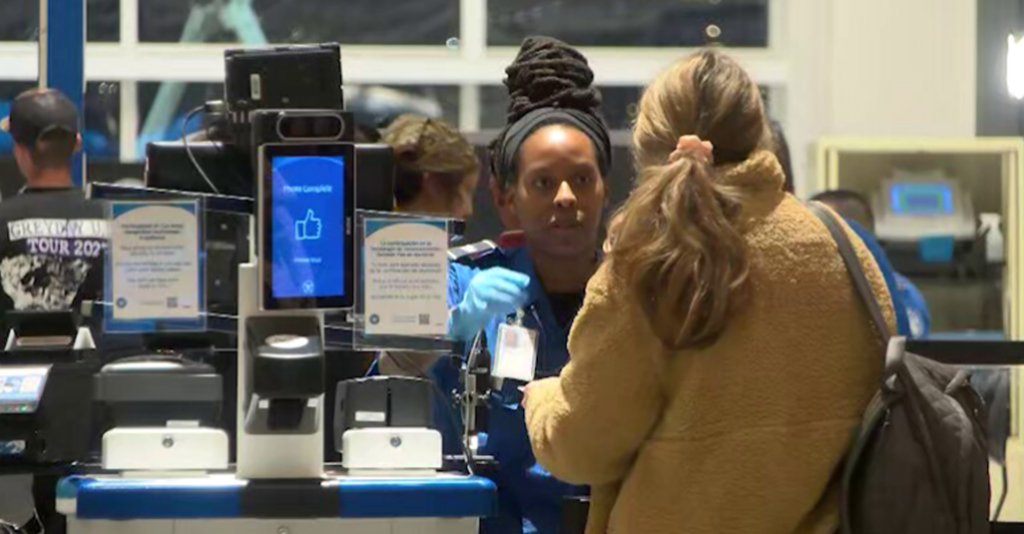 TSA Implementará Cargos de 45 Dólares por Verificación de Identidad para Viajeros sin REAL ID en 2026