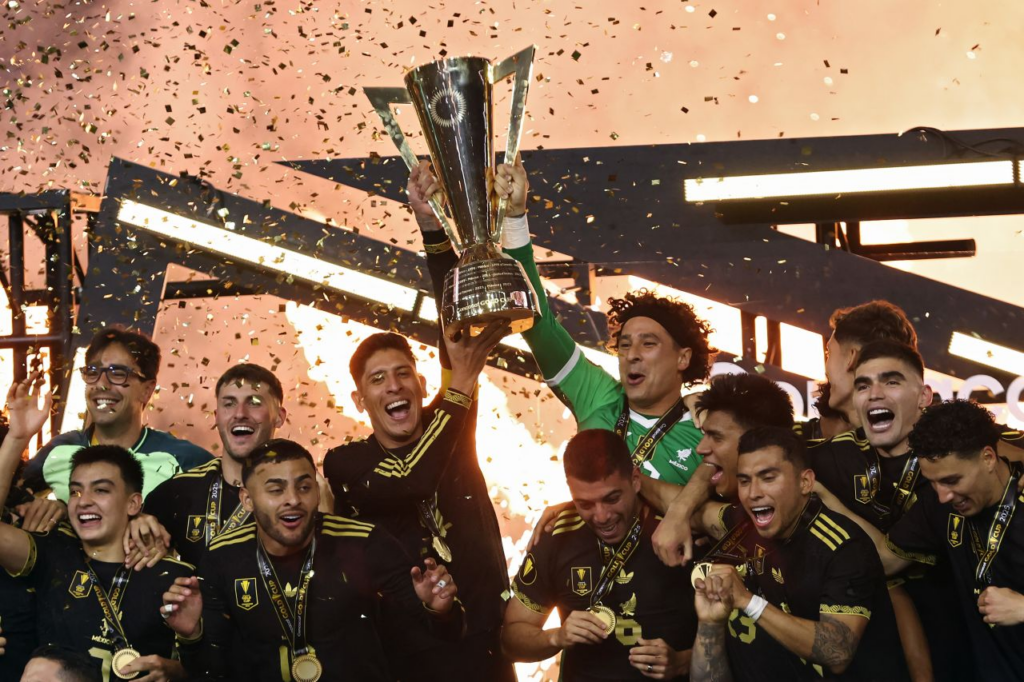 La Victoria del Tri en la Copa Oro: Un Respiro de Esperanza para la Comunidad Mexicana en Estados Unidos