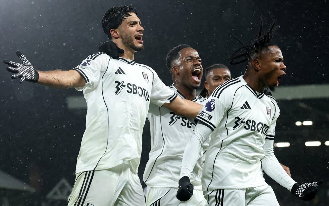 Fulham busca potenciar su ataque con la llegada de un nuevo delantero para Raúl Jiménez