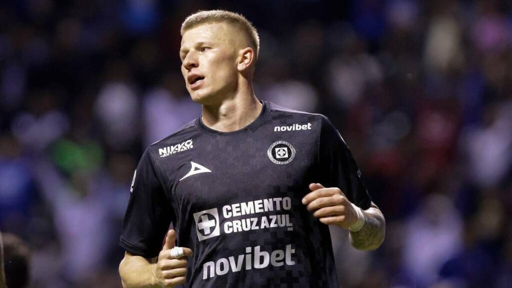 Mateusz Bogusz: La Incertidumbre Continuará en Cruz Azul