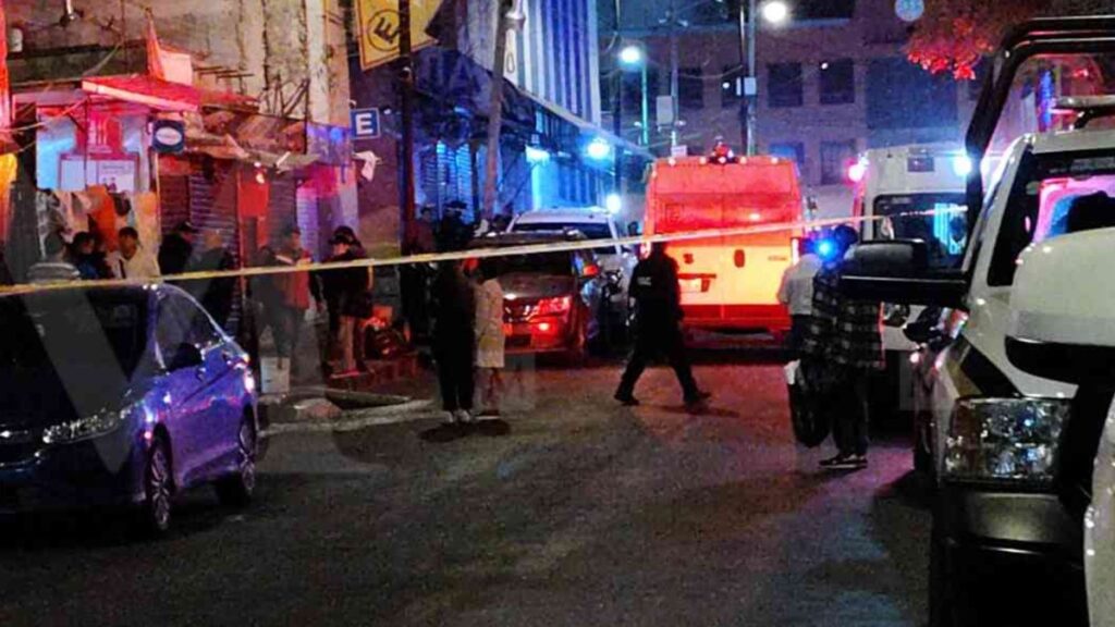 Tiroteo por Motosicarios en Restaurante del Centro de CdMx: Un Muerto y un Herido