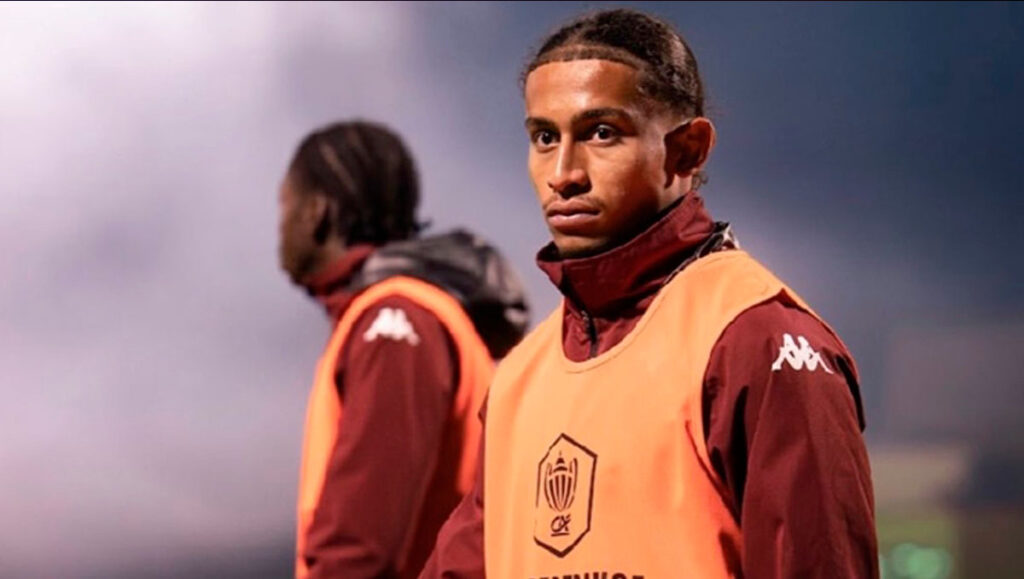 Jugador del Metz gravemente herido en incendio en Suiza y trasladado a Alemania en helicóptero