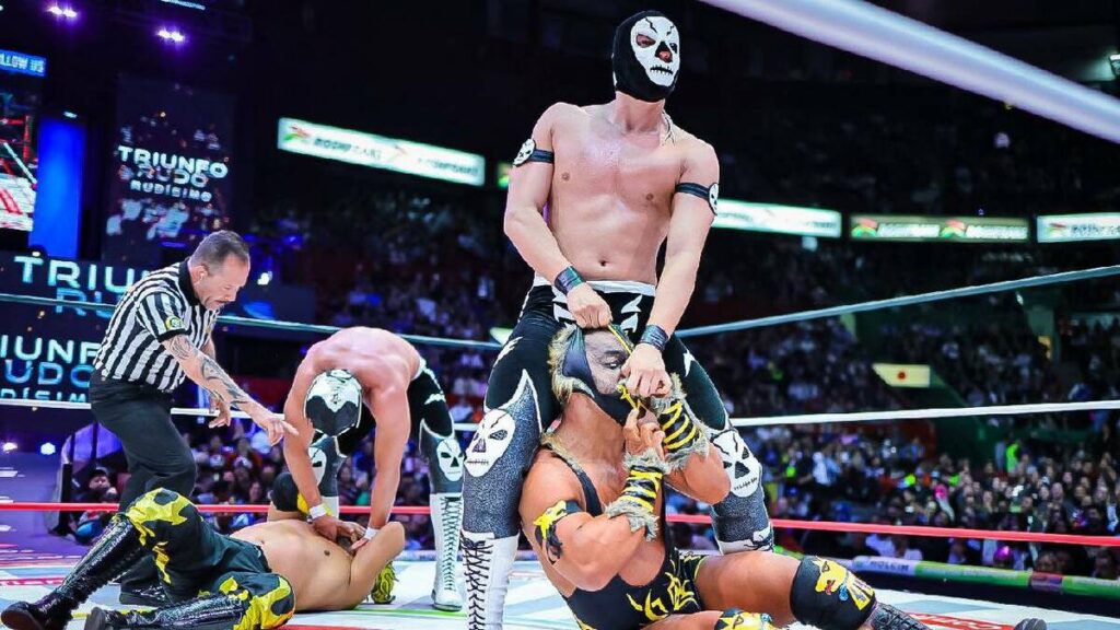 CMLL Inicia 2026: La Épica Lucha en Jaula de Máscara vs Cabellera