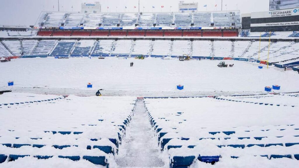 Buffalo Bills Lanza Llamado a sus Aficionados para Palear Nieve en el Highmark Stadium