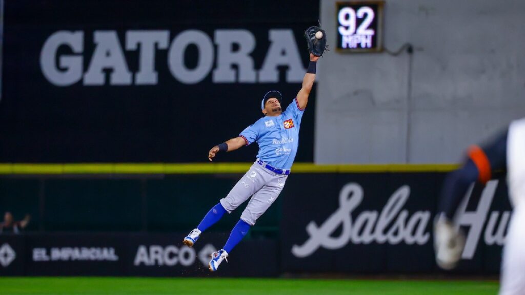 Charros de Jalisco Inician los Playoffs con una Dramática Victoria sobre Naranjeros de Hermosillo