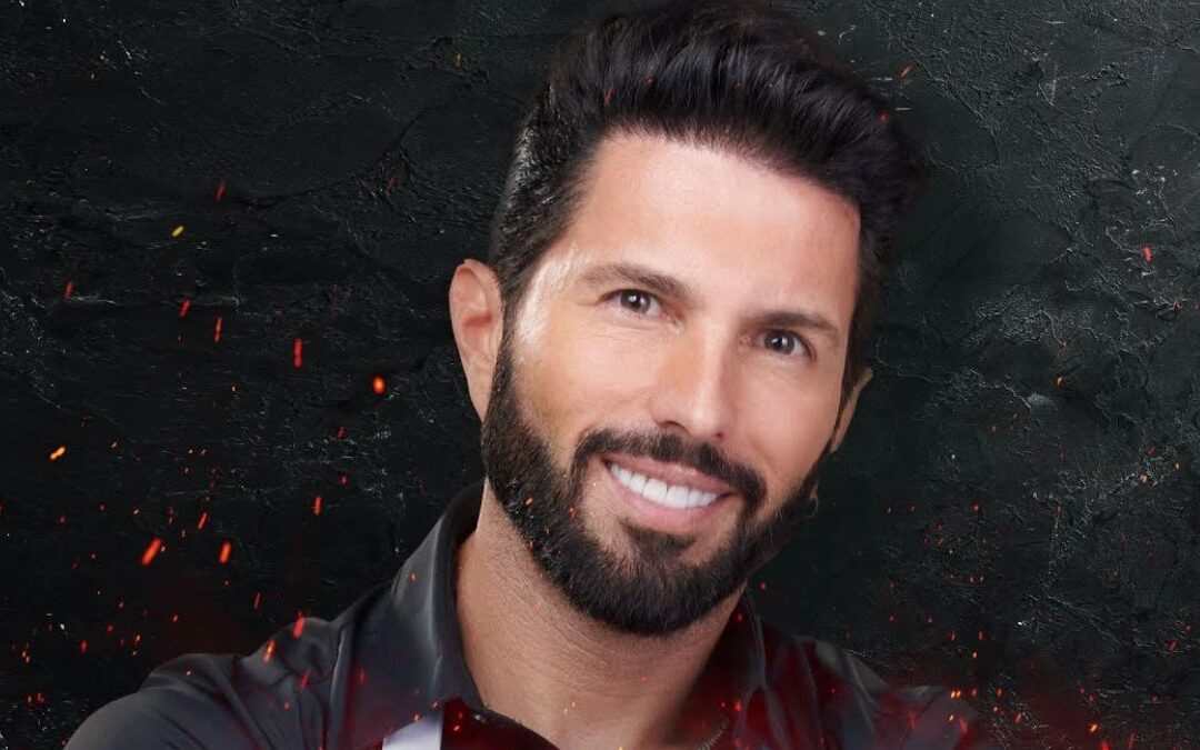 Poncho de Nigris enfrenta un aterrizaje de emergencia en su avión privado