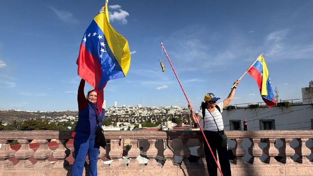 Venezolanos en Querétaro Celebran la Detención de Nicolás Maduro por Estados Unidos
