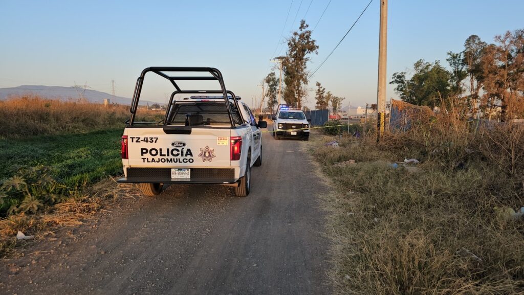 Hombre Muerto en Tlajomulco: Herida de Bala Desencadena Investigación Policial