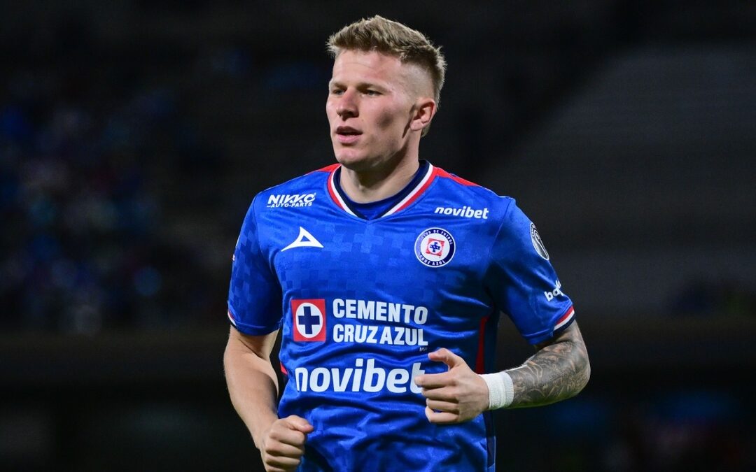 Mateusz Bogusz Regresa a Cruz Azul: Detalles de su Ausencia de Siete Días