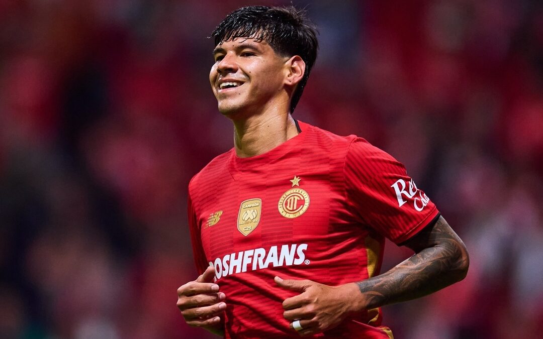 Robert Morales Entrena con Normalidad en Toluca a Pesar de la ‘Novela’ Circundante