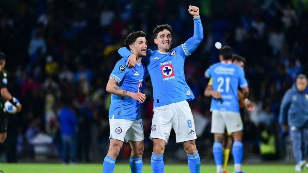 Cruz Azul se Reestructura: Solo Tres Jugadores Mayores de 30 Años tras la Salida de Rivero, Faravelli y Sepúlveda