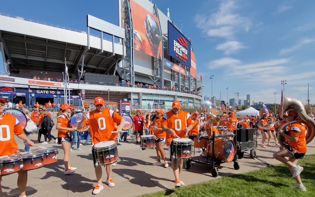 Partido Broncos: La emoción por la economía local y la pasión deportiva se une en Denver