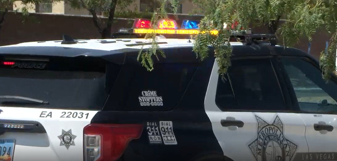 Tragedia vial en Las Vegas: Peatona atropellada por camión de volteo en intersección concurrida