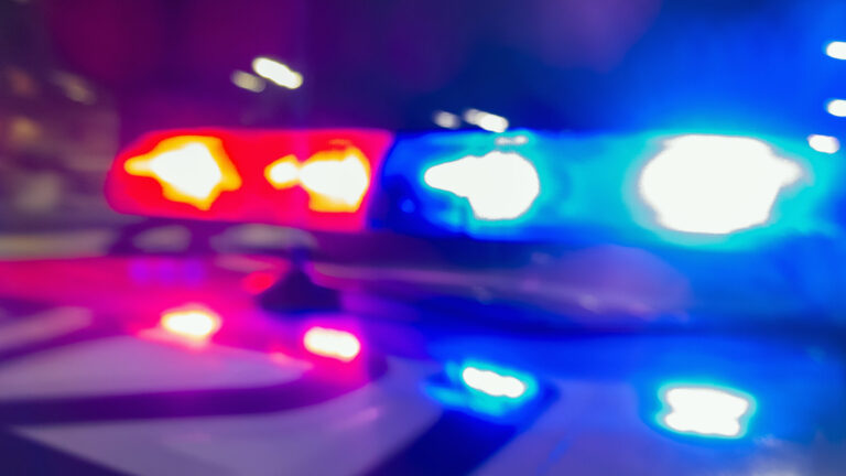 Peatón resulta herido tras ser atropellado en un accidente en State Highway 4